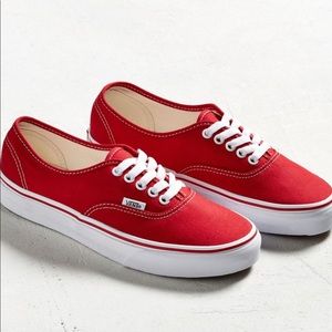Vans Authentic Sneaker in Red